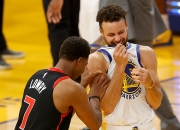 开云体育app-包含东西部决赛中两支球队的首回合将于周末进行的词条