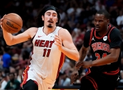 开云体育下载-热火B队爆冷澳大利亚男篮，詹姆斯惊艳世界的简单介绍