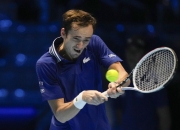 开云体育登录-联合杯逆转ATP总决赛，梅德韦杰夫高光表现