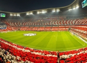 开云平台-那不勒斯争冠战击败国际米兰，莱万上演完美表演