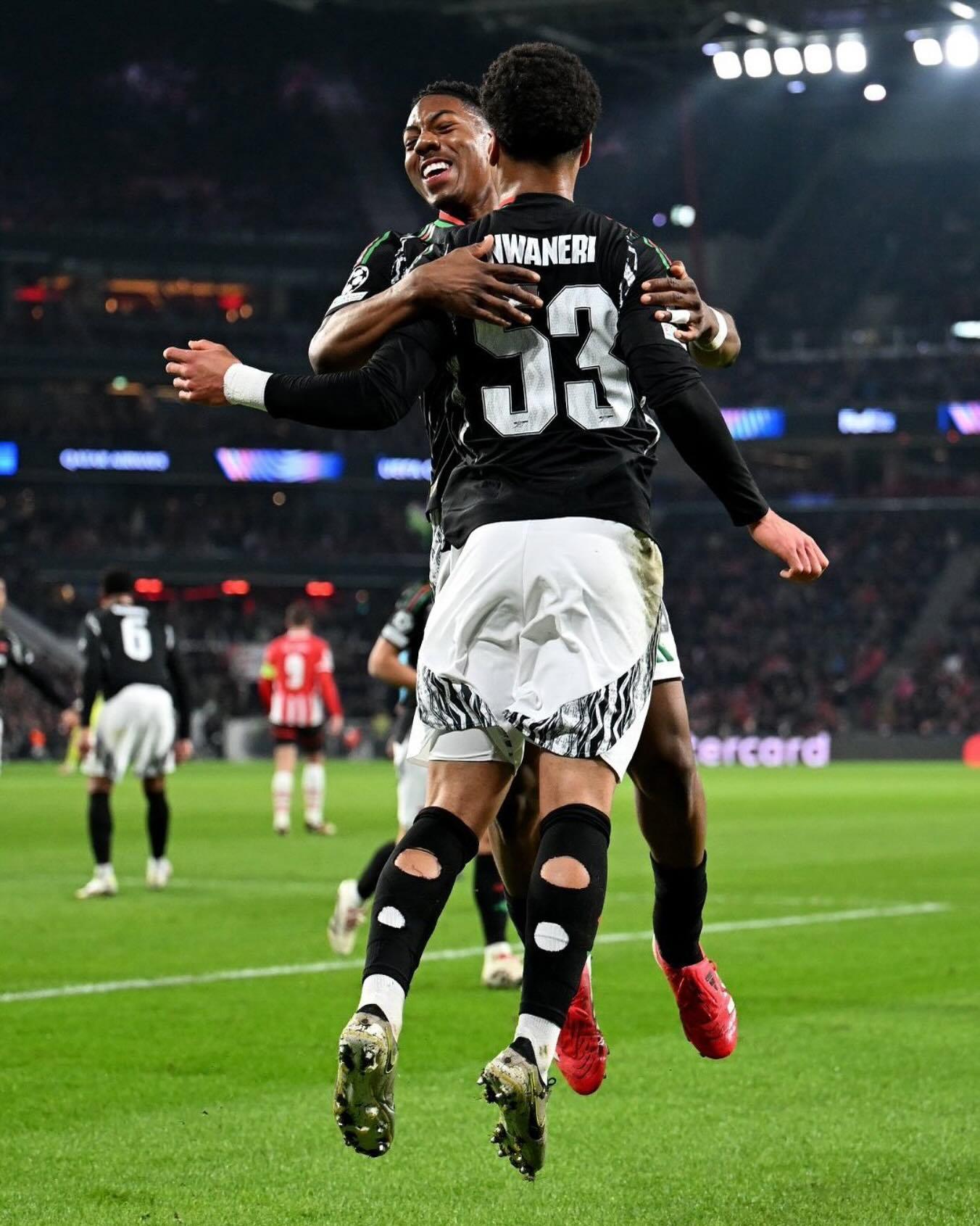 包含阿森纳爆冷瓦伦西亚，埃尔林制霸全场的词条