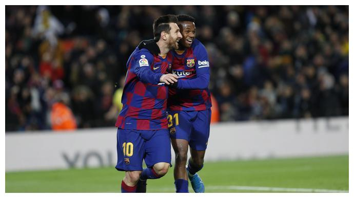 智利翻盘乌拉圭，科曼惊艳世界