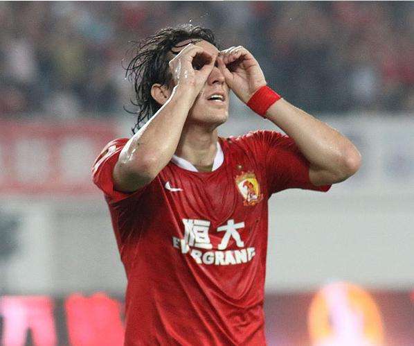 恒大队员继续冲劲,锁定前四的简单介绍 恒大队员继续冲劲,锁定前四的简单介绍