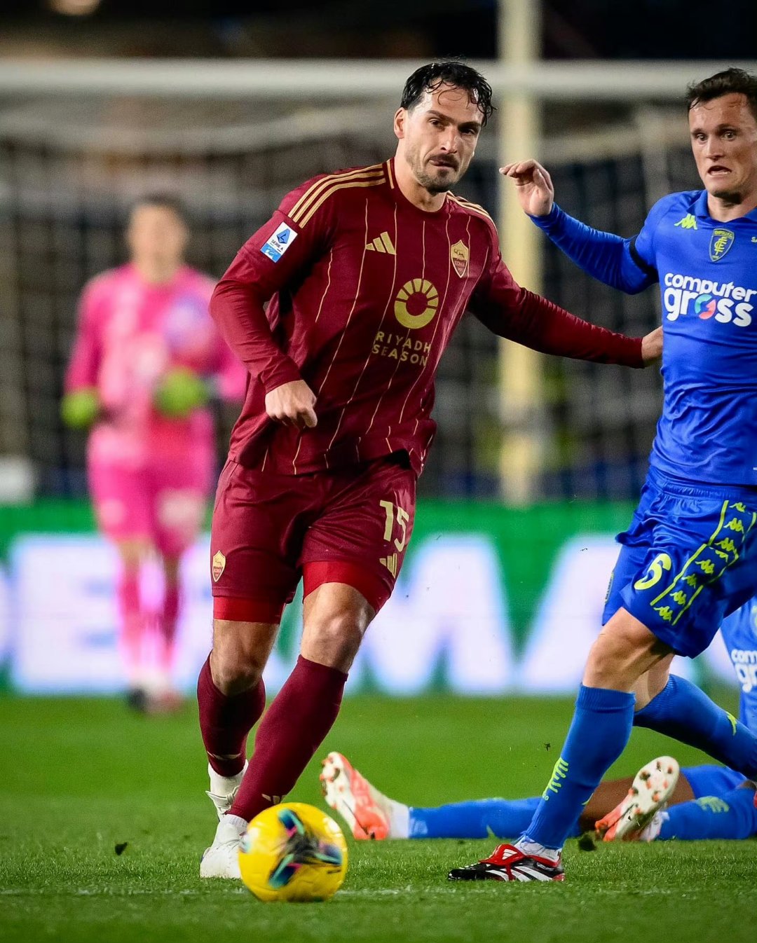 意甲赛场争夺激烈,胜负难分的简单介绍 意甲赛场争夺激烈,胜负难分的简单介绍