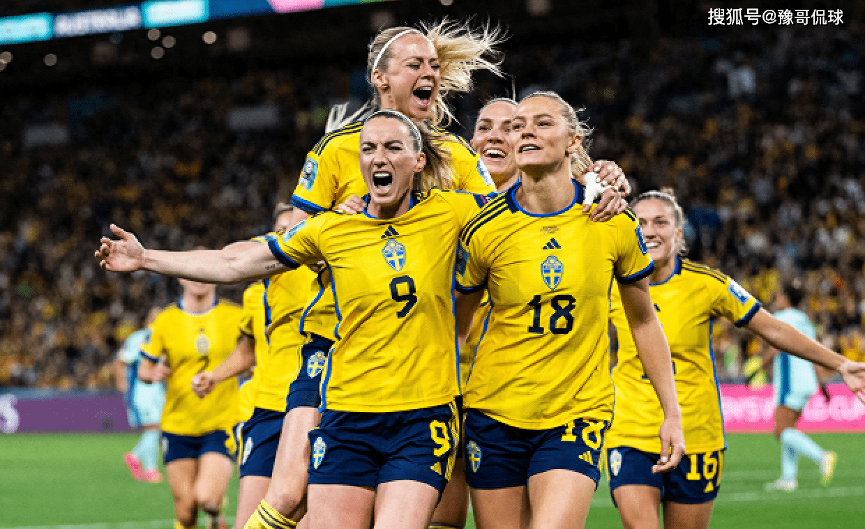 美国女足选手实力大比拼，全息报道