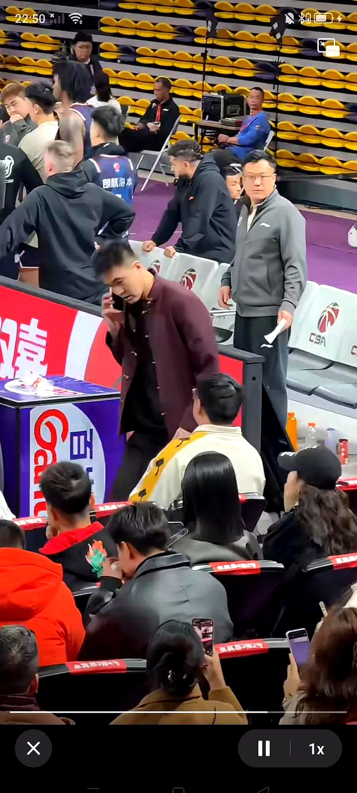 魔术横扫辽宁队,郭艾伦统治全场 魔术横扫辽宁队,郭艾伦统治全场