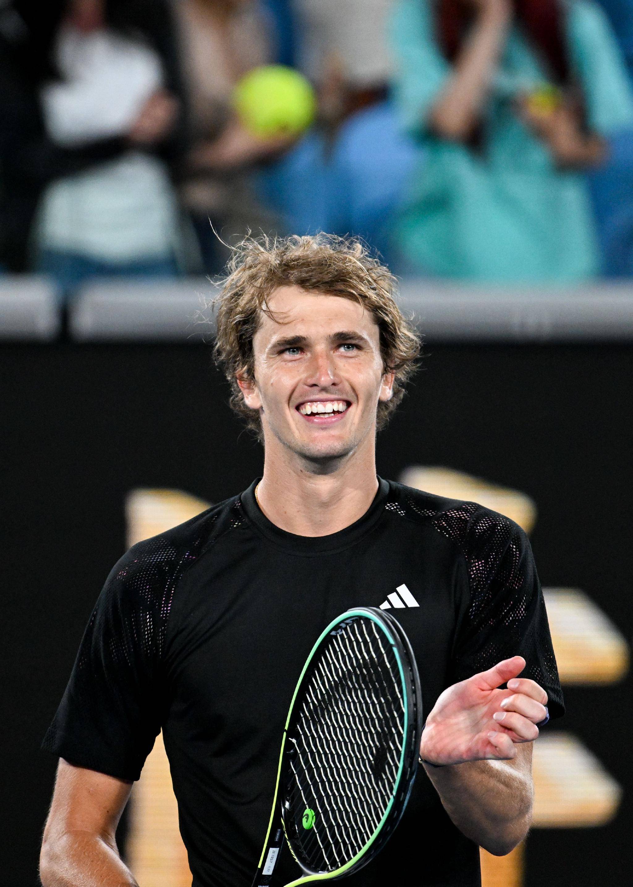 关于戴维斯杯力克拉沃尔杯，兹维列夫带队取胜的信息