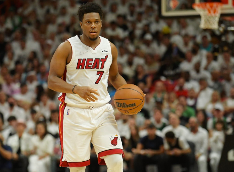 RGE力克G2，Tarzan三分雨点燃全场的简单介绍