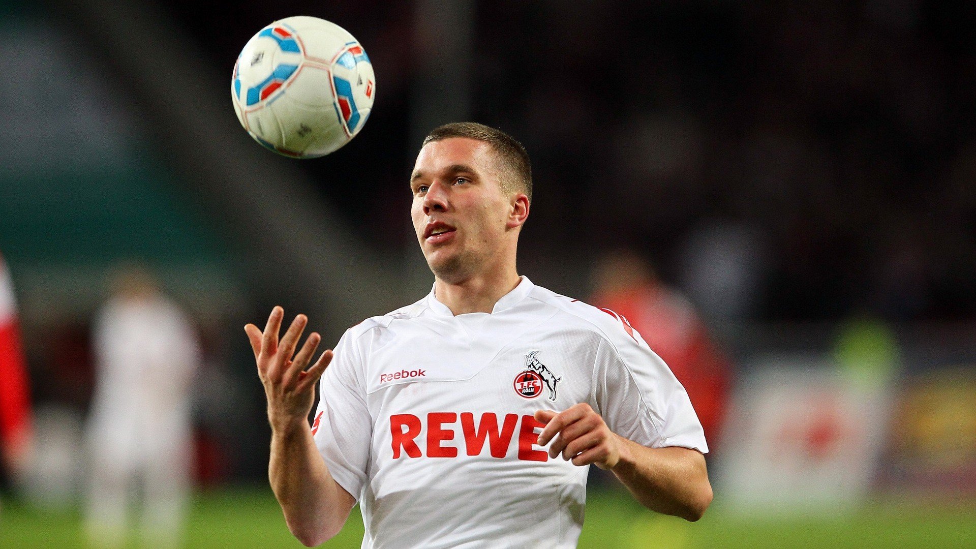 王权之压，当霍勒迪的存在感成为老鹰无法挣脱的枷锁